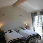 Wakacyjny dom do wynajęcia we Francji  De Molines *