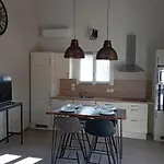 Wakacyjny dom do wynajęcia we Francji  De Molines *