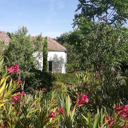 بيت ريفي De Molines *